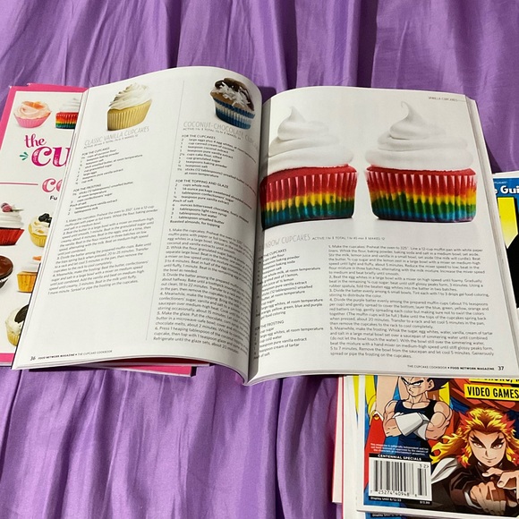 NEW Food Network Magazine Cupcake Cookbook 101 Recipes 2023 - Picture 3 of 4